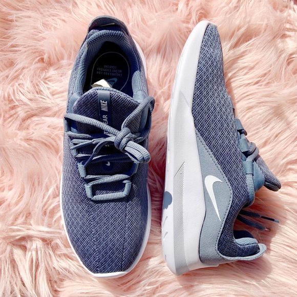 New Nike Viale Women’s Running Sneakers - Picture 3 of 6